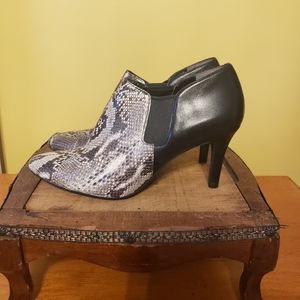 Cole Haan black and white snakeskin heeled ankle boot Size 8.5B